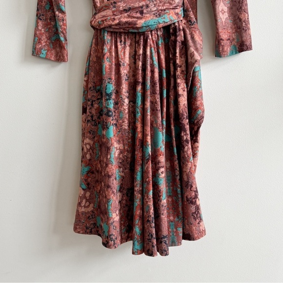 COSTELLO TAGLIAPIETRA • Spongy Floral Wrap Dress - Picture 10 of 14